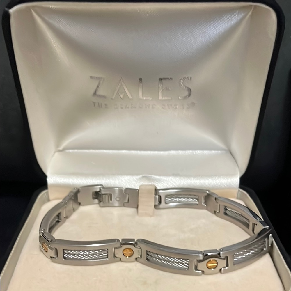 Zales Two-Tone Silver and Gold Bracelet